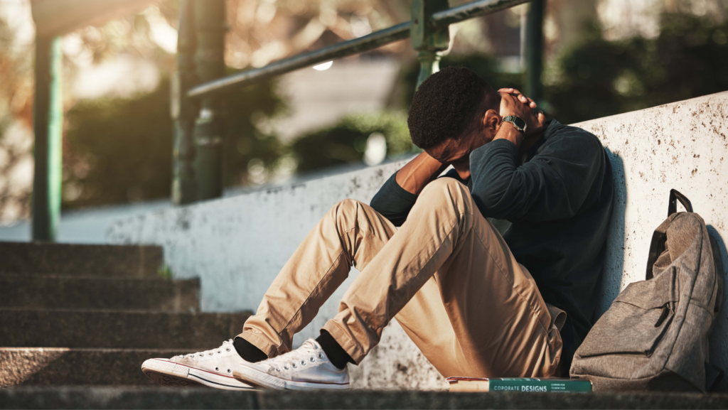 El lugar vacío en la mesa: Qué sucede cuando muere alguien que amas?